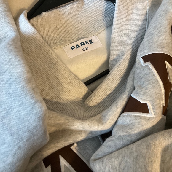 PARKE set hoodie and pants - Picture 4 of 5